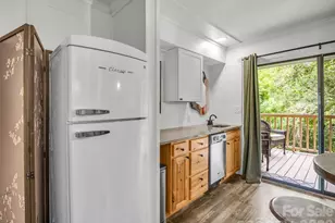 160 Whitney Blvd, Lake Lure, NC 28746 - Photo 20