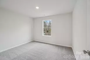 547 Tomlin Trl, Spartanburg, SC 29301 - Photo 10