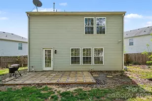 2648 Stream Bank Dr, Charlotte, NC 28269 - Photo 34