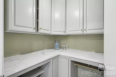 2648 Stream Bank Drive, Charlotte, NC 28269 - Photo 16