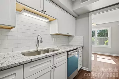 2705 N Center Street #2, Hickory, NC 28601 - Photo 8