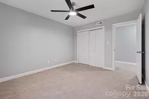 2705 N Center St, Hickory, NC 28601 - Photo 24