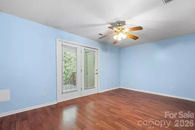 3245 White Oak Court, Claremont, NC 28610 - Photo 4
