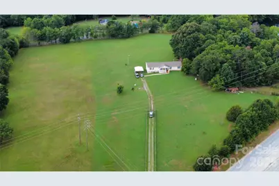 321 Jones Street, Blacksburg, SC 29702 - Photo 1