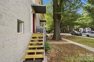 2090 Atherton Heights Ln, Charlotte, NC 28203 - Photo 22