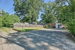 305 Keswick Ave, Charlotte, NC 28206 - Photo 8