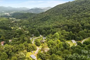 220 Powderhorn Dr, Waynesville, NC 28786 - Photo 28