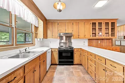 215 E Park Avenue, Granite Quarry, NC 28146 - Photo 38