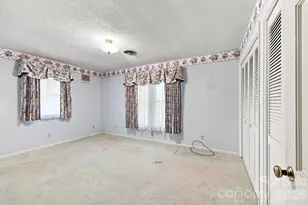 215 E Park Ave, Granite Quarry, NC 28146 - Photo 24