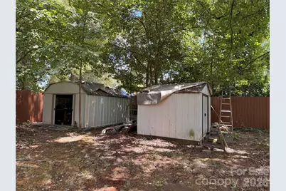 4310 Gillespie Court, Charlotte, NC 28205 - Photo 32