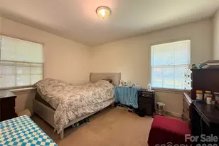 4310 Gillespie Ct, Charlotte, NC 28205 - Photo 14