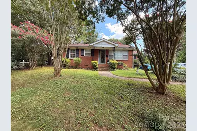 4310 Gillespie Court, Charlotte, NC 28205 - Photo 2