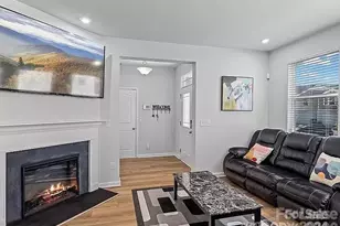 1230 Bigelow St, Charlotte, NC 28269 - Photo 2