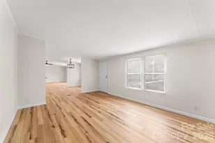 390 Stacy Hollow Dr, Marion, NC 28752 - Photo 10