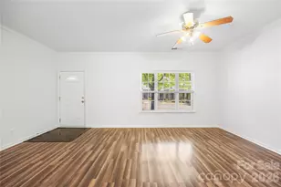 3053 Summerfield Ridge Ln, Charlotte, NC 28105 - Photo 6
