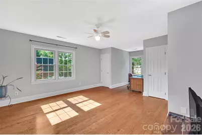 10108 Lampkin Way, Charlotte, NC 28269 - Photo 32