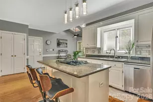10108 Lampkin Way, Charlotte, NC 28269 - Photo 12