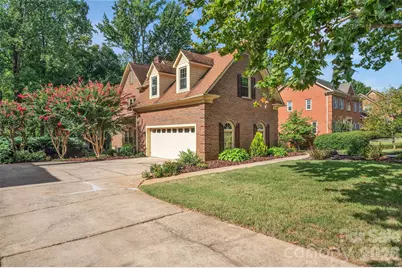10108 Lampkin Way, Charlotte, NC 28269 - Photo 2