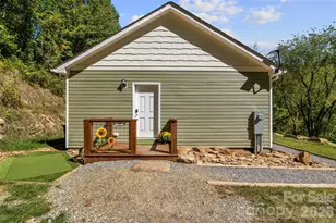 60 Spring Mountain Dr, Canton, NC 28716 - Photo 26