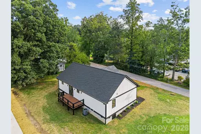 902 Narva Road, Hendersonville, NC 28792 - Photo 44