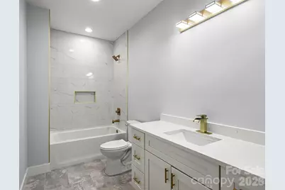 902 Narva Road, Hendersonville, NC 28792 - Photo 30
