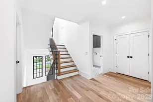 709 Bertonley Ave, Charlotte, NC 28211 - Photo 32