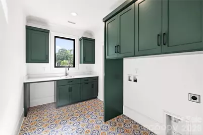 709 Bertonley Avenue, Charlotte, NC 28211 - Photo 26