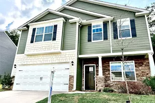 138 Marathon Ln, Candler, NC 28715 - Photo 1