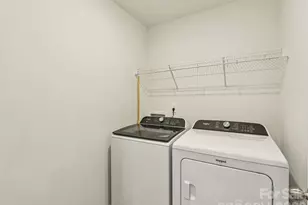 8300 Hidden Spgs Trl, Charlotte, NC 28216 - Photo 12