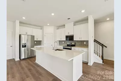 8300 Hidden Springs Trail, Charlotte, NC 28216 - Photo 8