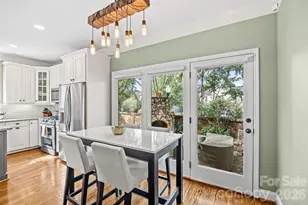 512 Olmsted Park Pl, Charlotte, NC 28203 - Photo 8