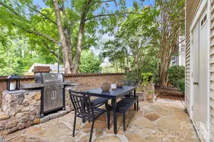 512 Olmsted Park Pl, Charlotte, NC 28203 - Photo 36
