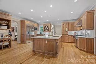 177 Great Point Dr, Mooresville, NC 28117 - Photo 12