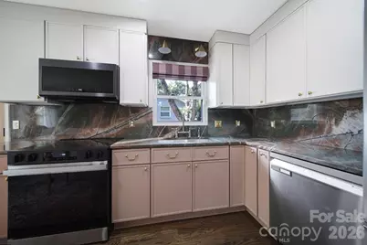 3335 Dunaire Drive, Charlotte, NC 28205 - Photo 10
