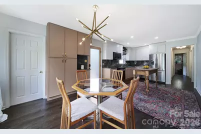 3335 Dunaire Drive, Charlotte, NC 28205 - Photo 12