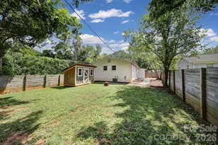 3335 Dunaire Dr, Charlotte, NC 28205 - Photo 26