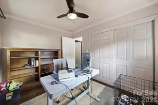 3335 Dunaire Dr, Charlotte, NC 28205 - Photo 20