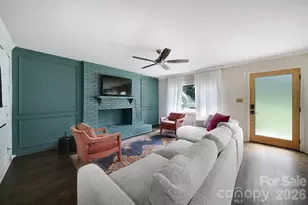 3335 Dunaire Dr, Charlotte, NC 28205 - Photo 6