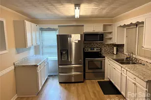 420 Hampton Rd, Lancaster, SC 29720 - Photo 6