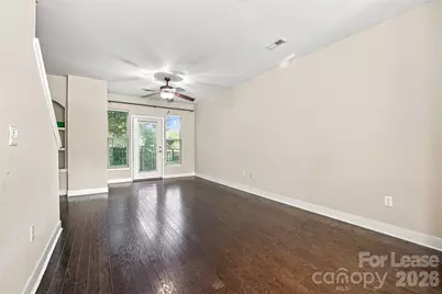 732 Seigle Point Drive, Charlotte, NC 28204 - Photo 2