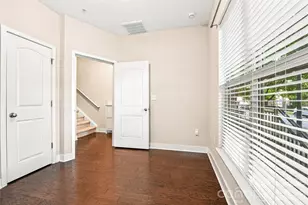 732 Seigle Point Dr, Charlotte, NC 28204 - Photo 12