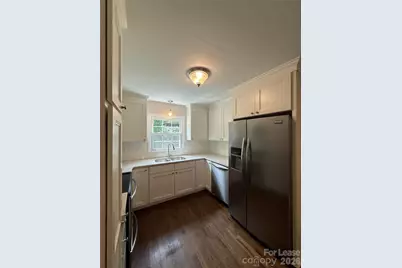 4834 Fairheath Road, Charlotte, NC 28210 - Photo 8