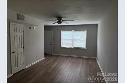 900 Junius Street #D, Gastonia, NC 28052 - Photo 4
