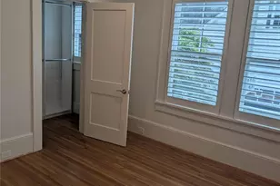 923 Henley Pl, Charlotte, NC 28207 - Photo 16