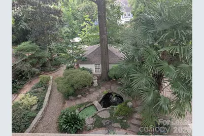 923 Henley Place, Charlotte, NC 28207 - Photo 32