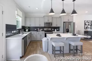 3326 Pixie Ct, Charlotte, NC 28213 - Photo 6