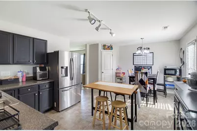 7000 Texas Boulevard, Thomasville, NC 27360 - Photo 24