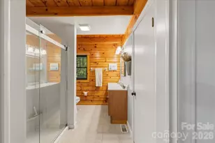6012 Holiday Shores Ave, Nebo, NC 28761 - Photo 12