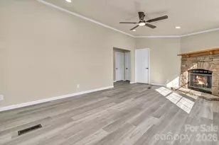 30 Pinners Cove Rd, Asheville, NC 28803 - Photo 20