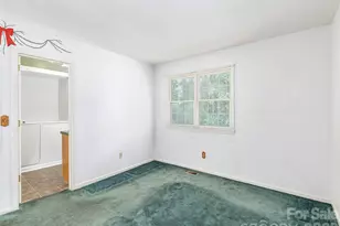 200 Heathcote Rd, Hendersonville, NC 28791 - Photo 30